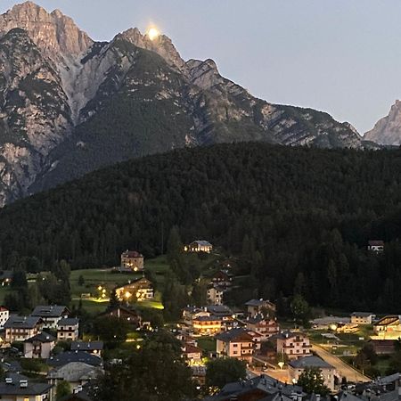 Reggia Al Sole Apartamento Pieve di Cadore Exterior foto